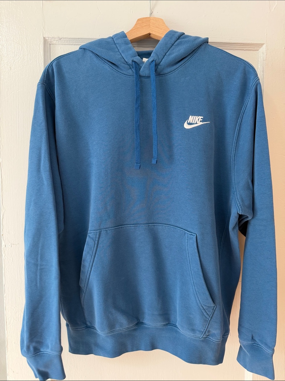 Nike Men’s Blue Pullover Hoodie